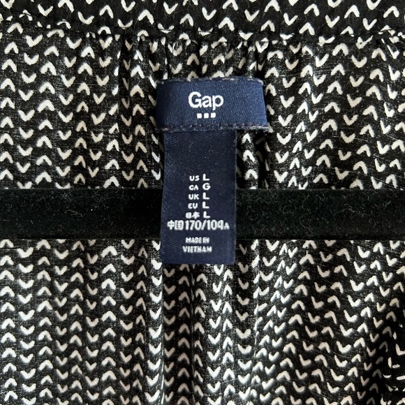 GAP Black and White Relaxed Blouse - Picture 3 of 6